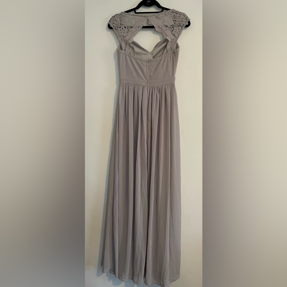 Elegant Gray Pleated Maxi Skirt for Cocktail Events - Picture 2 of 6
